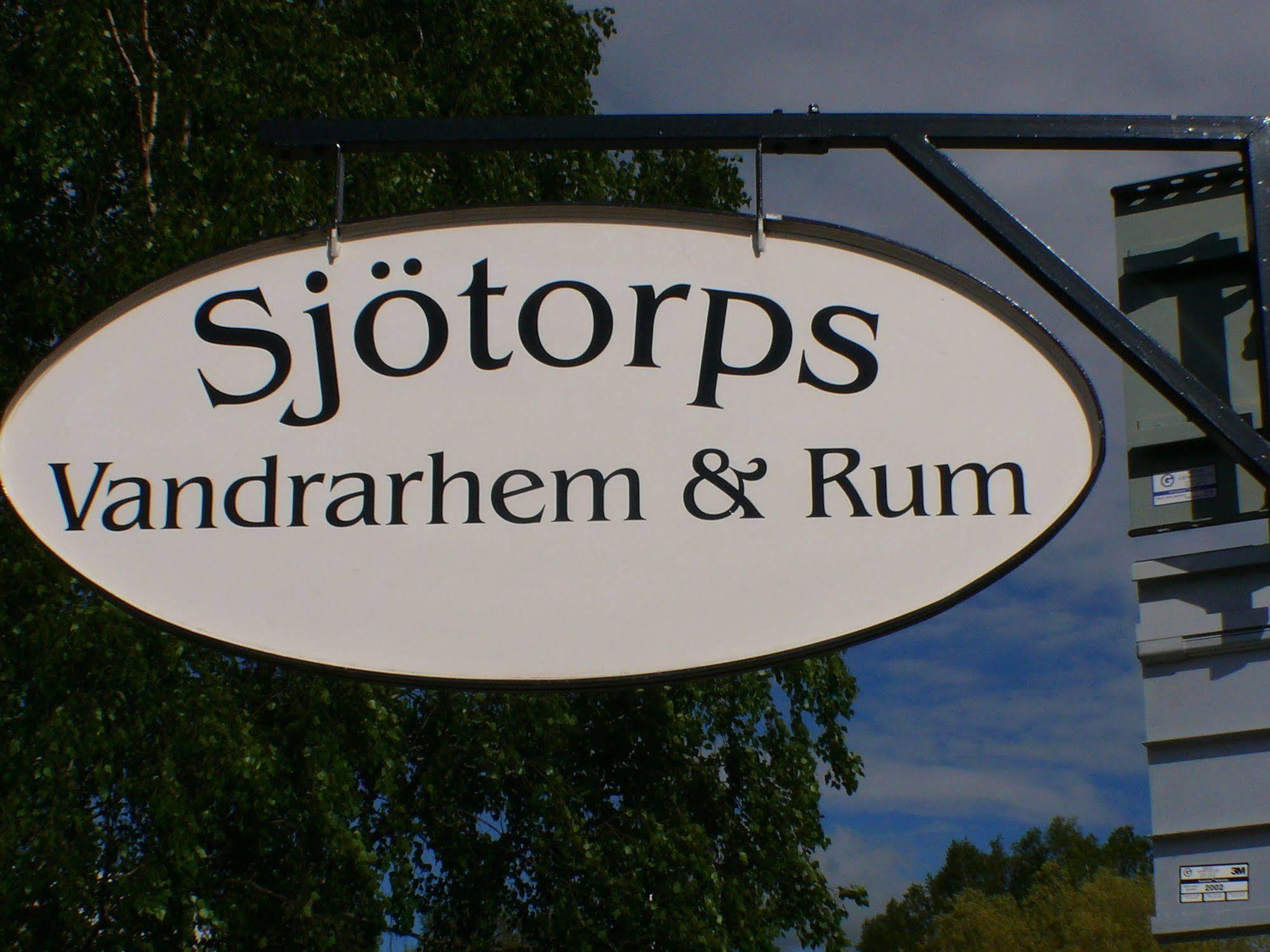 Perssons I Backens Pensionat- Sjoetorps Vandrarhem & Rum Bagian luar foto